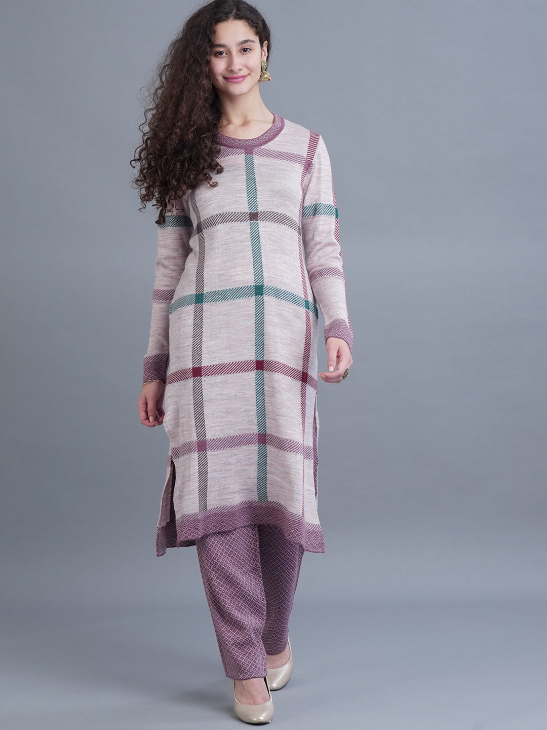 Inaaya Jacquard Casual Set