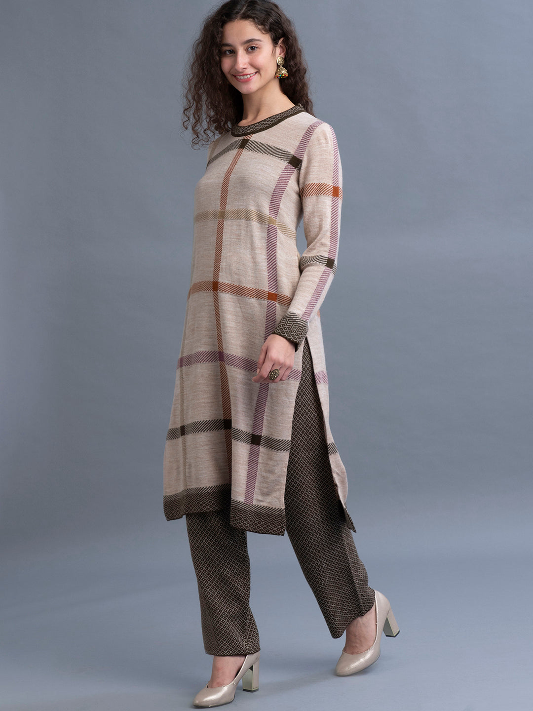 Inaaya Jacquard Casual Set