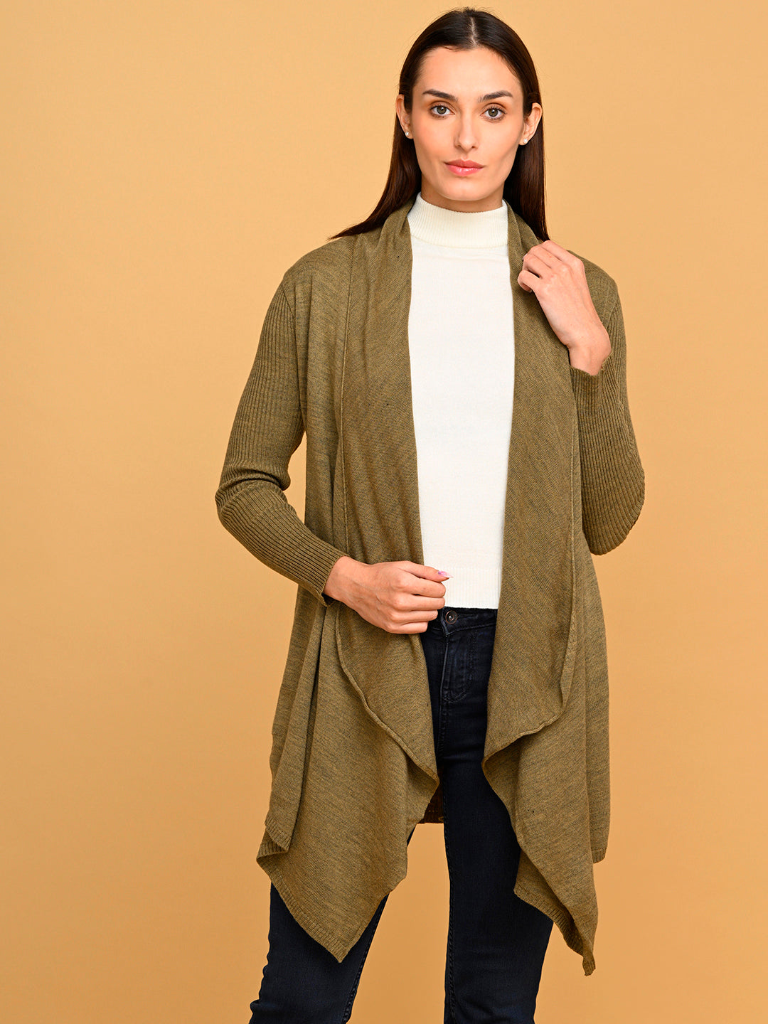 Virsa Savannah shrug