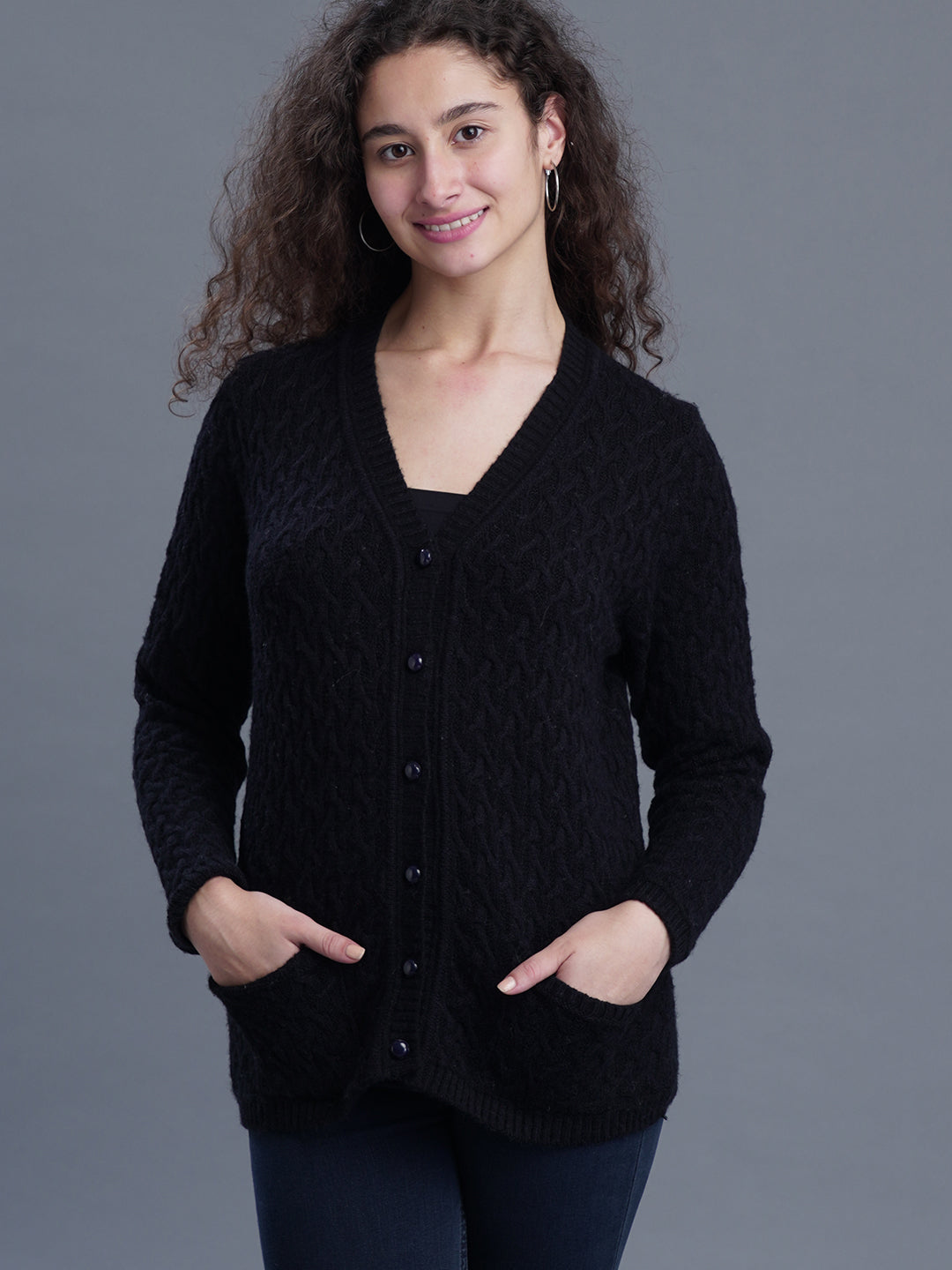 Noir Knit V-Neck CARDIGAN