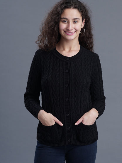 Classic Knit Round-Neck CARDIGAN