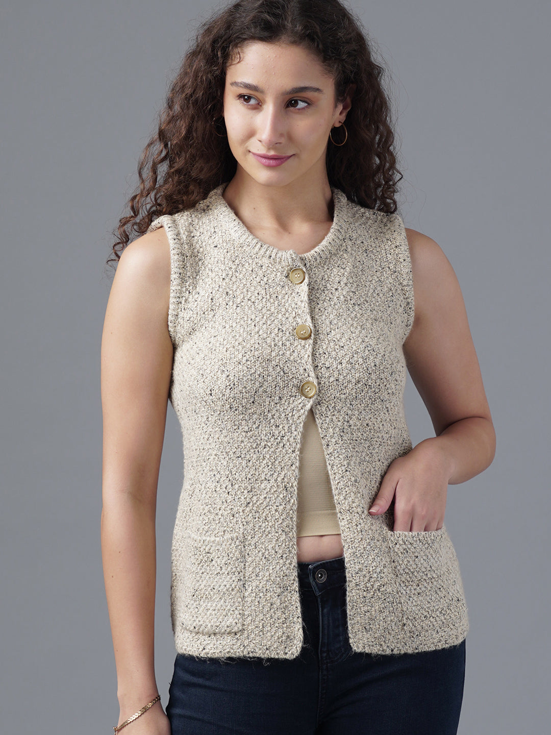 Virsa Round Neck Textured Knit Vest Cardigan