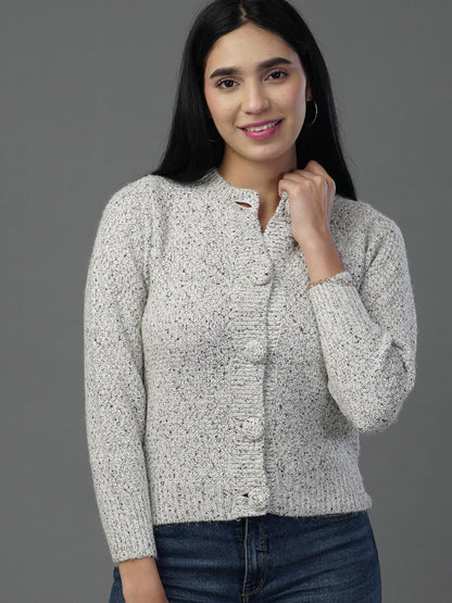 The Soft Beige V-Neck