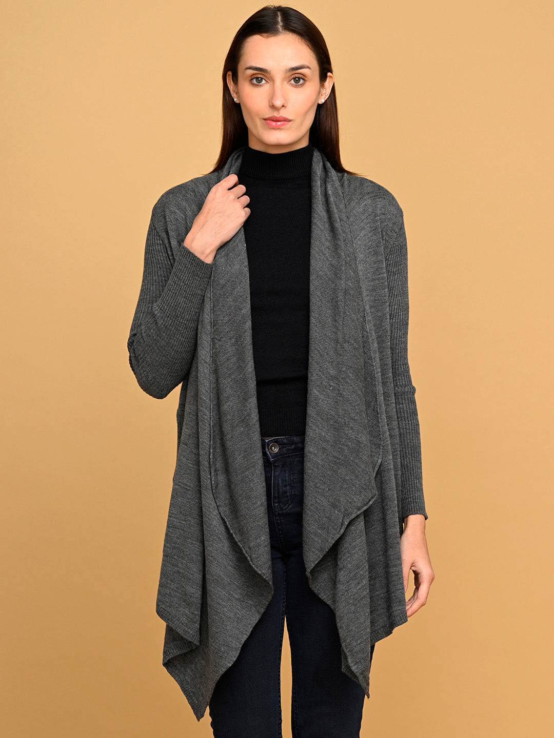 Virsa Savannah shrug