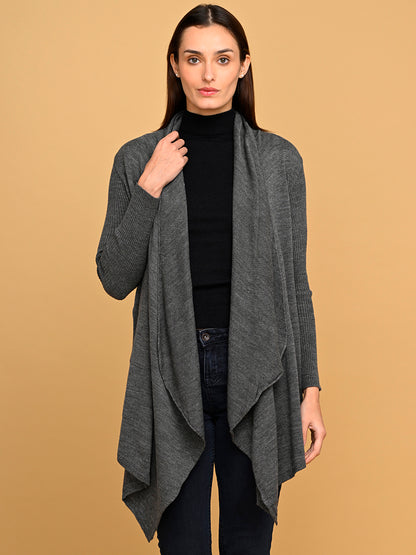 Virsa Savannah shrug