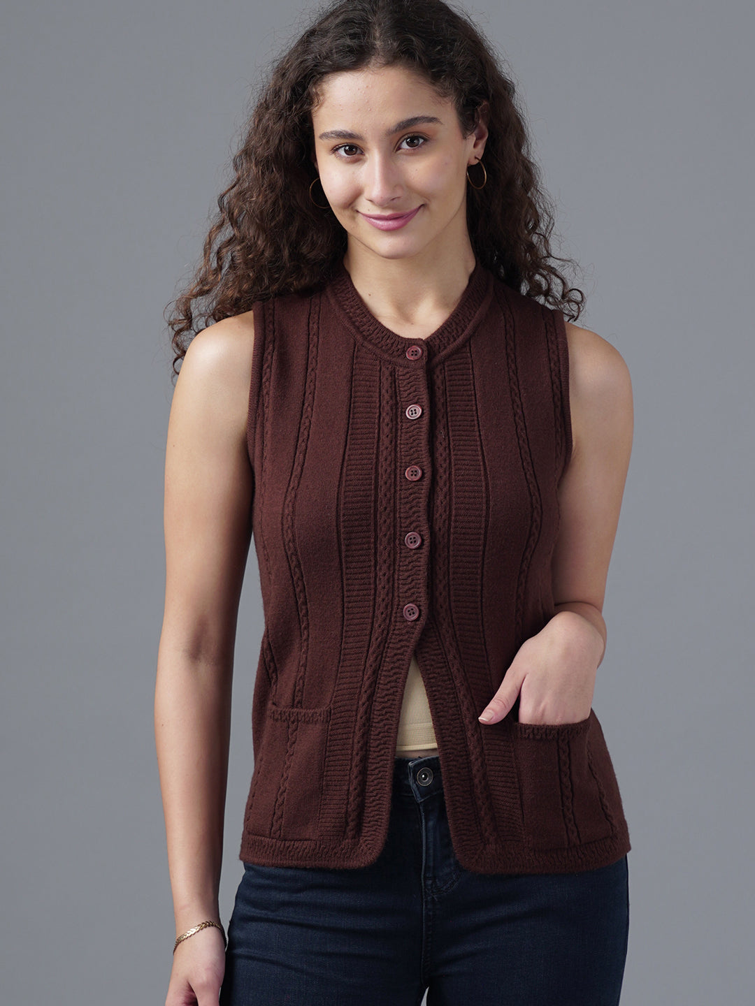 Virsa Cable Knit Sleeveless Cardigan