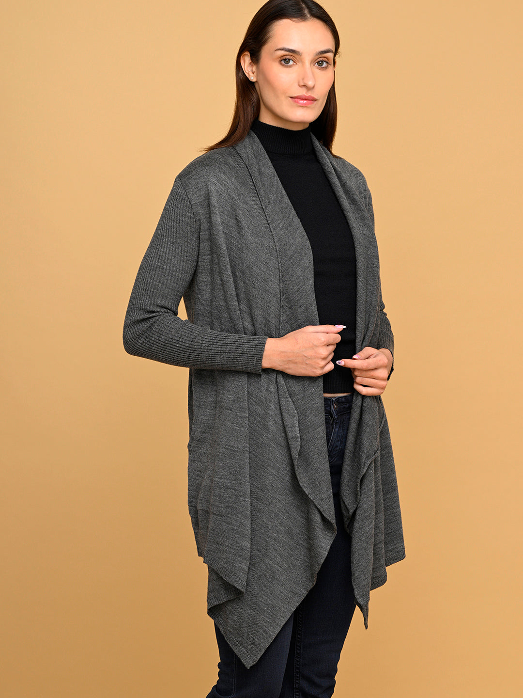 Virsa Savannah shrug