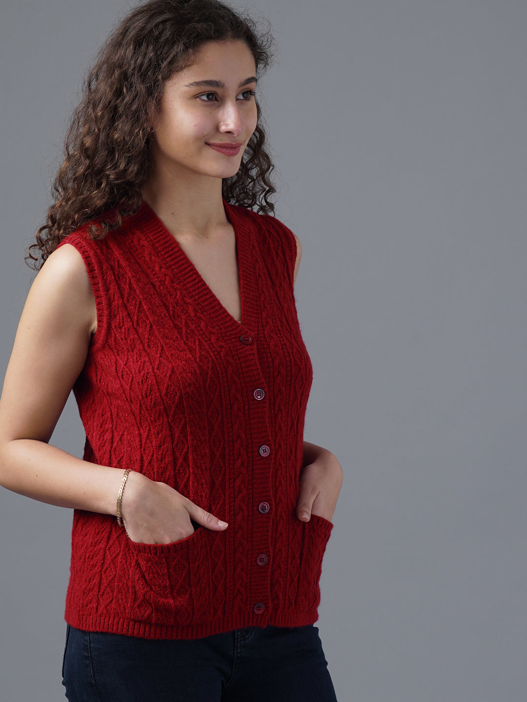 Virsa Timeless Cable Knit V-Neck Vest cardigan