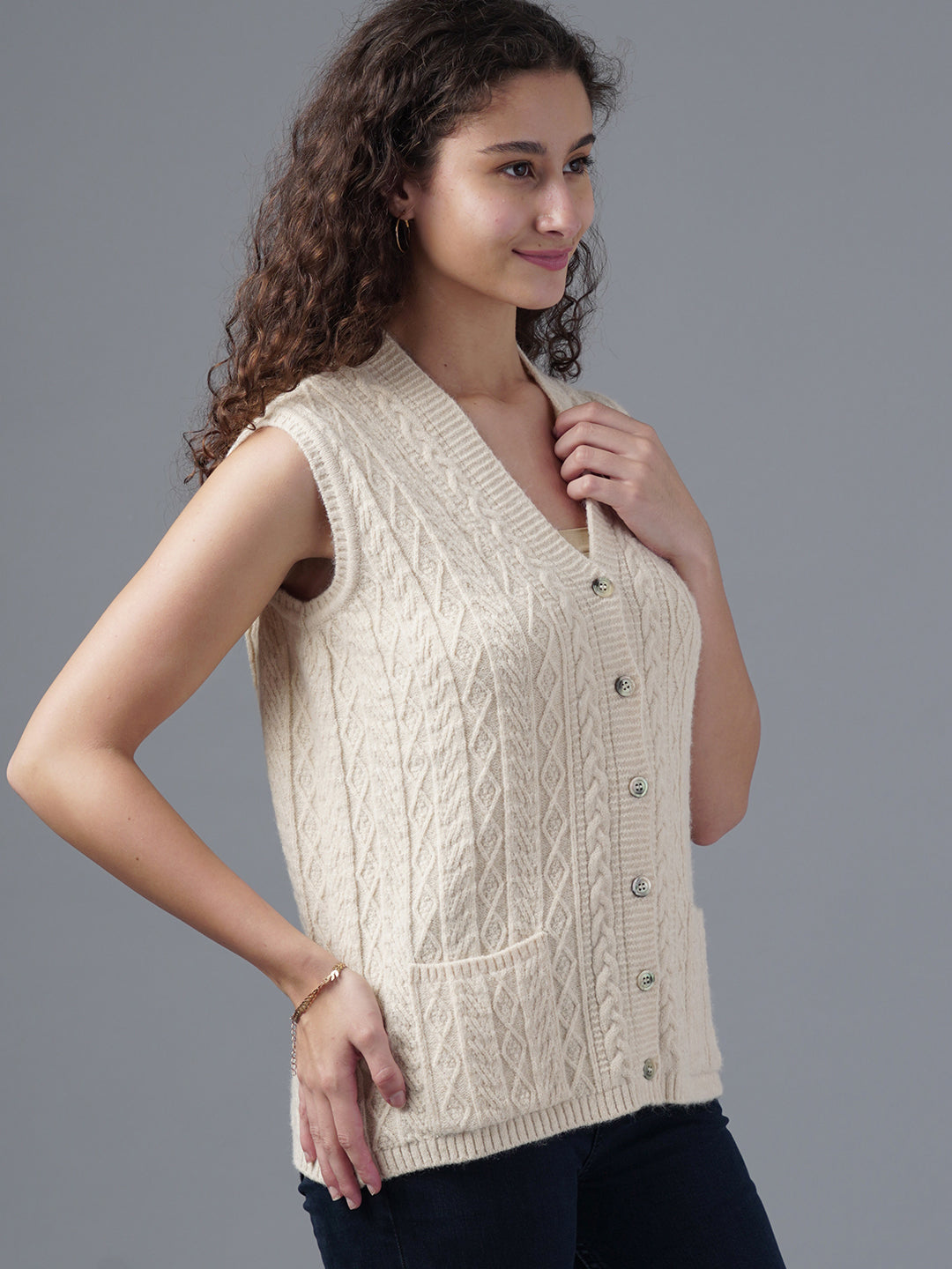 Virsa Timeless Cable Knit V-Neck Vest cardigan
