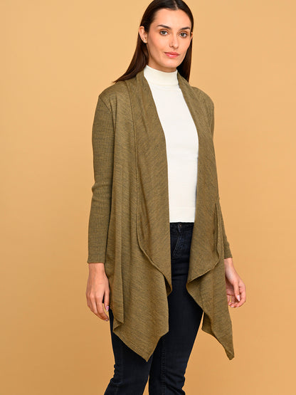 Virsa Savannah shrug