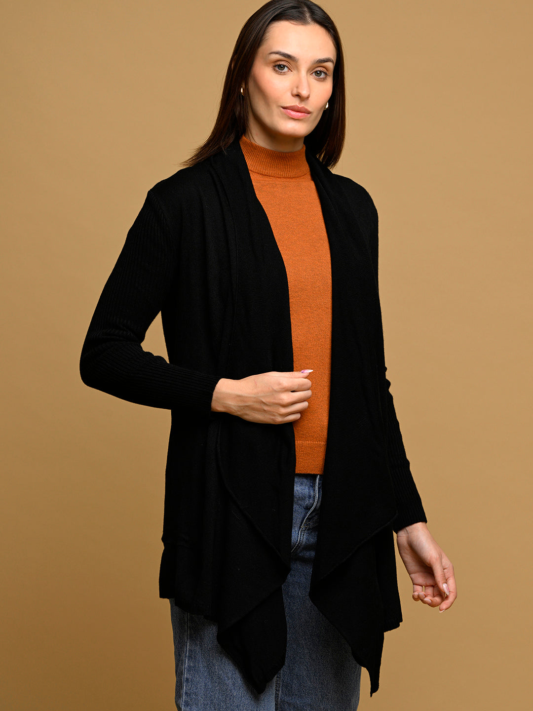 Virsa Savannah shrug