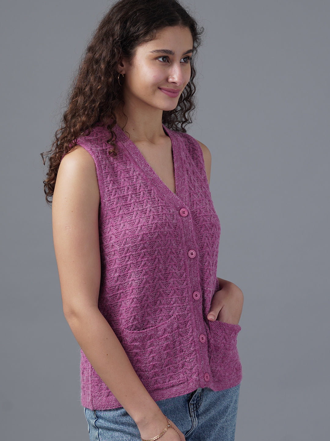 Virsa Textured V-Neck Knit Vest cardigan