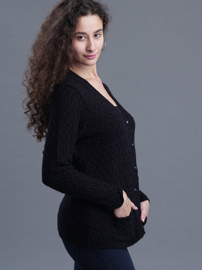 Noir Knit V-Neck CARDIGAN