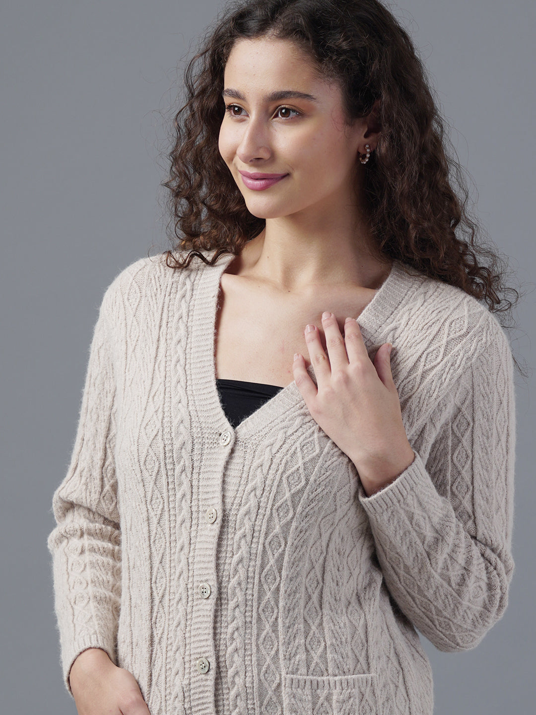 Virsa Cozy Cable Knit Cardigan