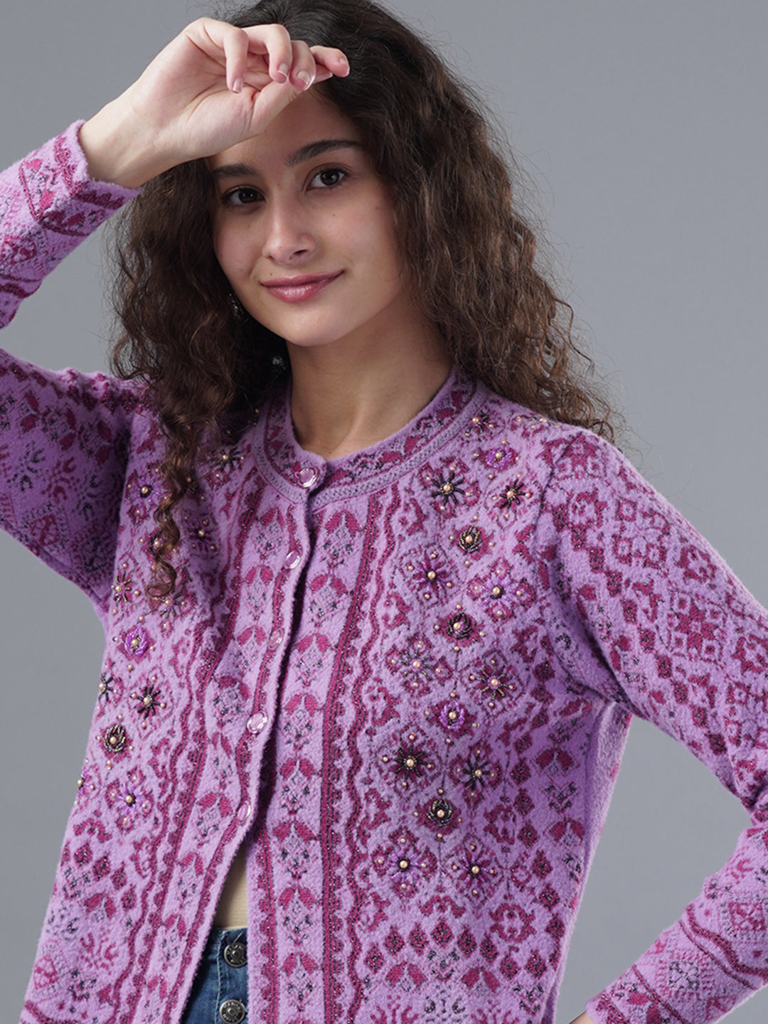 Virsa Embellished Round Neck Cardigan