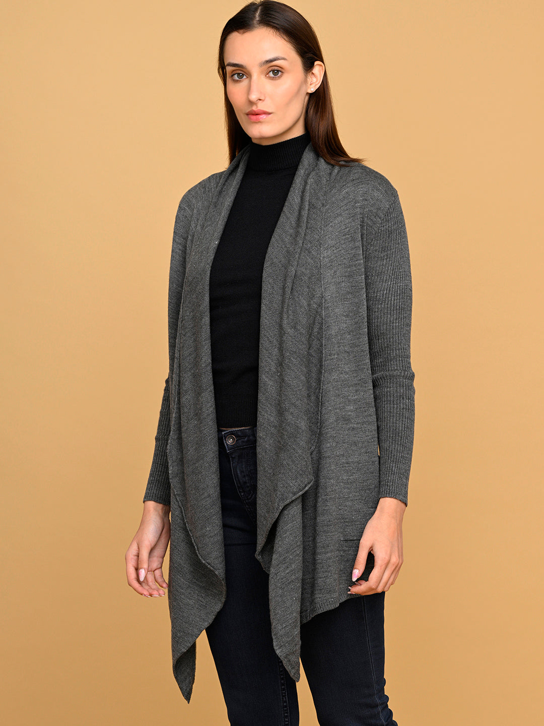 Virsa Savannah shrug