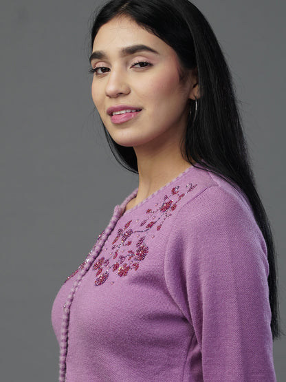 The Royal Amethyst V-Neck