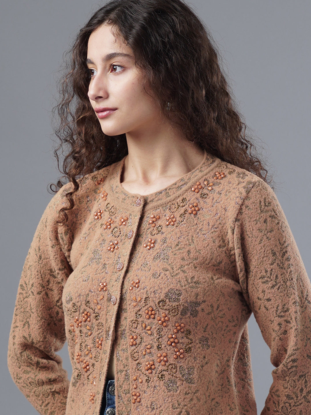 Virsa Floral Embroidered Cardigan