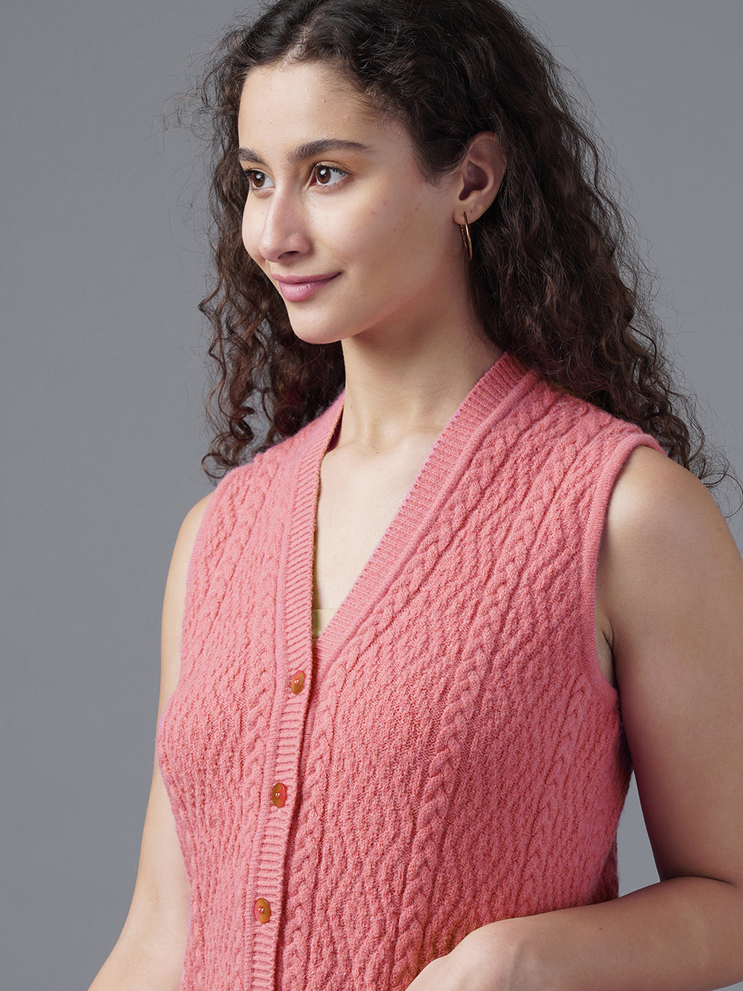 Virsa Textured Knit Sleeveless Vest Cardigan