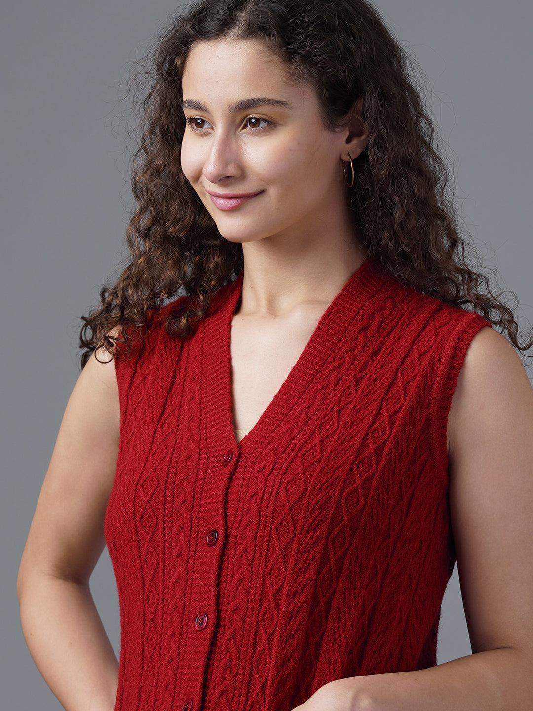 Virsa Timeless Cable Knit V-Neck Vest cardigan