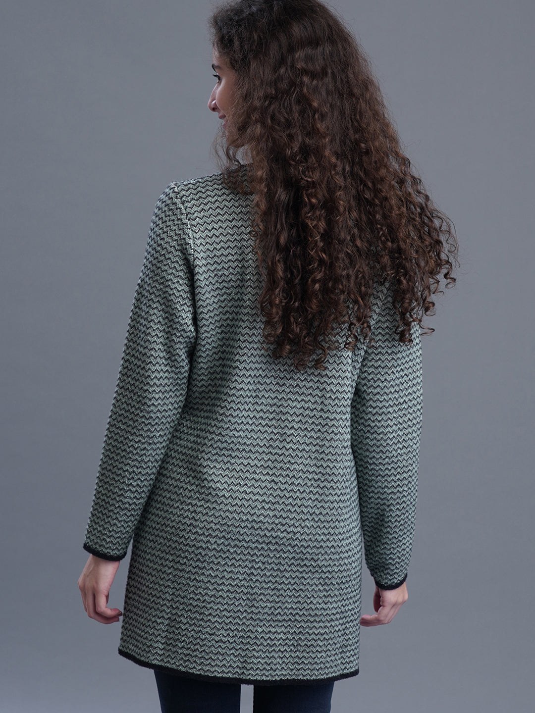  Eira Round Neck Long Jacquard Cardigan