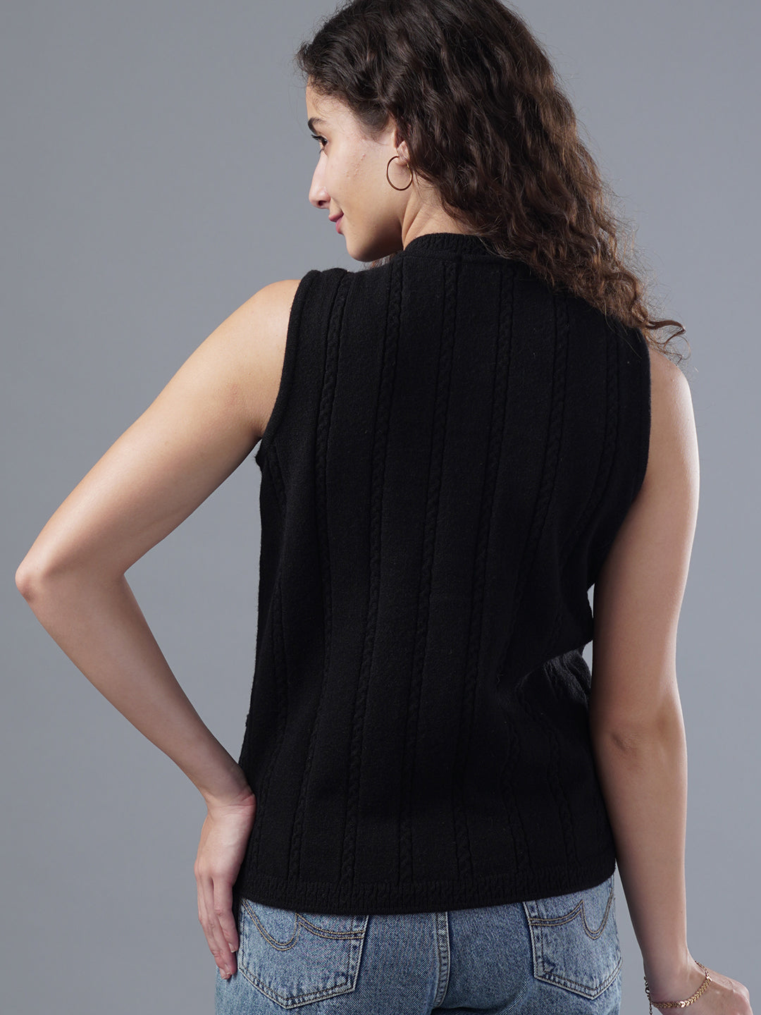 Virsa Cable Knit Sleeveless Cardigan