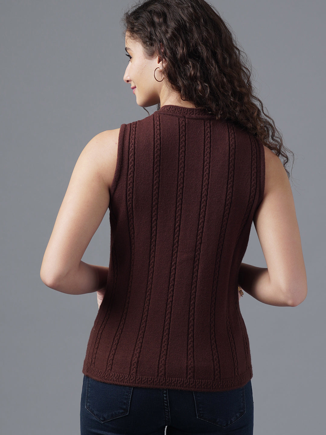 Virsa Cable Knit Sleeveless Cardigan