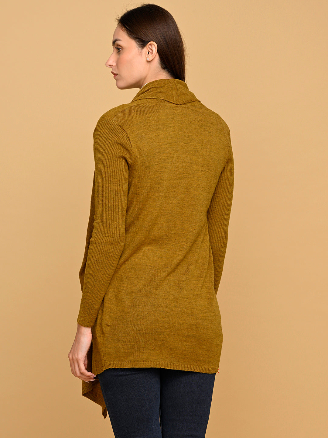 Virsa Savannah shrug