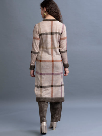 Inaaya Jacquard Casual Set