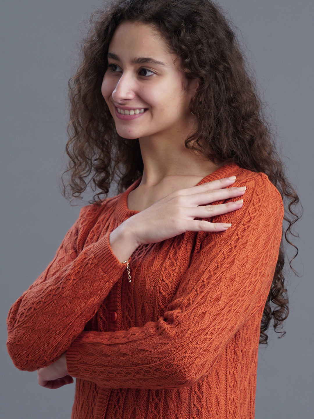  Misty Loop Round-Neck Cardigan