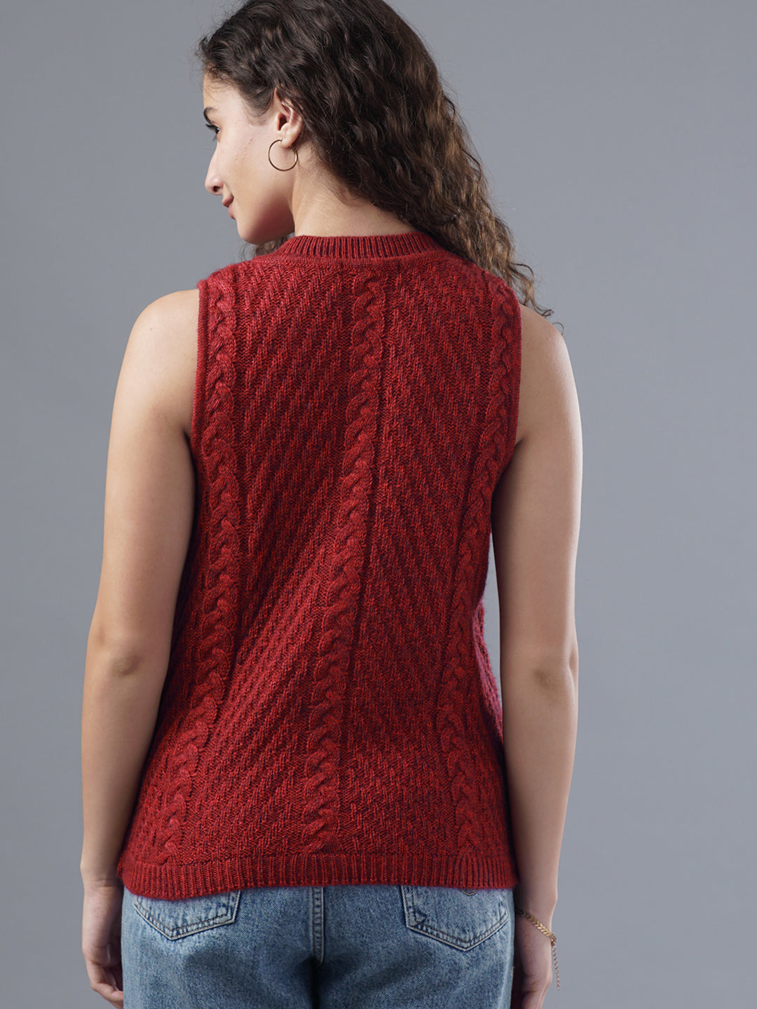 Virsa Cable Knit Sleeveless Cardigan
