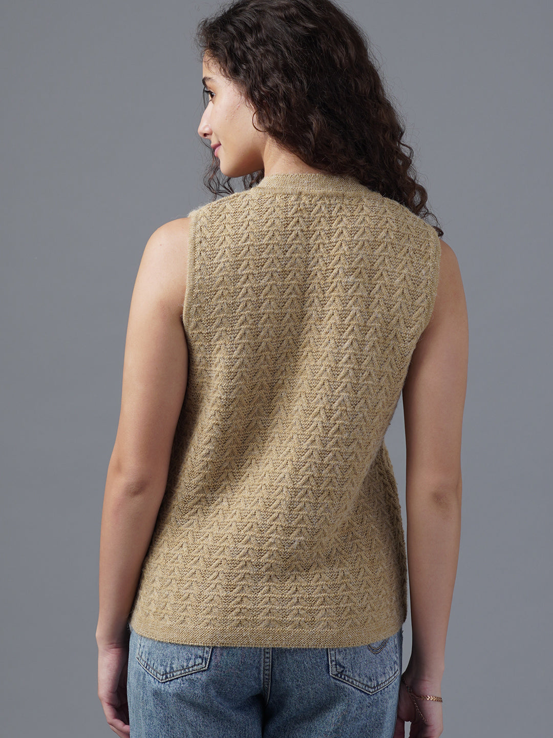 Virsa Textured V-Neck Knit Vest cardigan