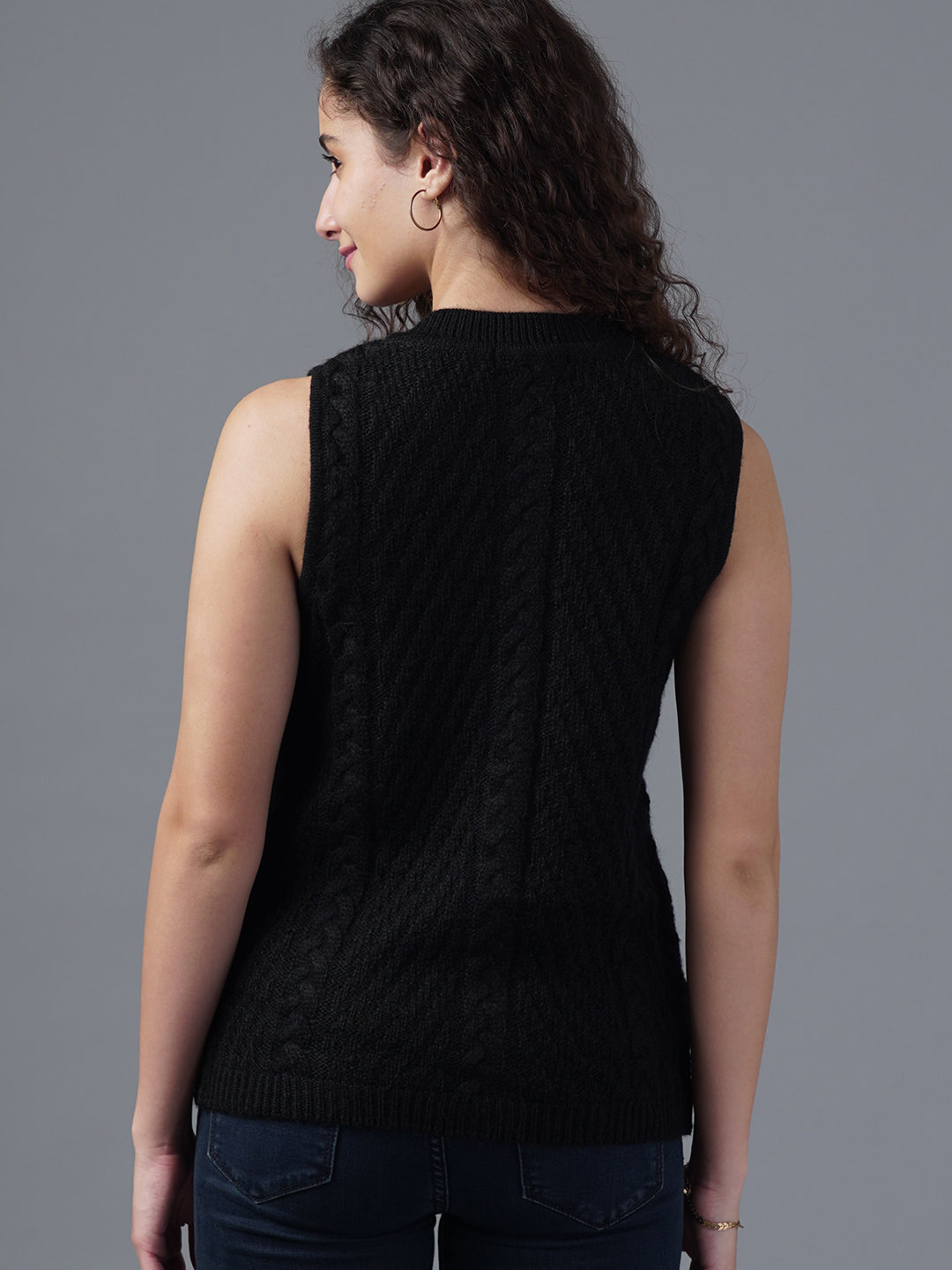 Virsa Cable Knit Sleeveless Cardigan