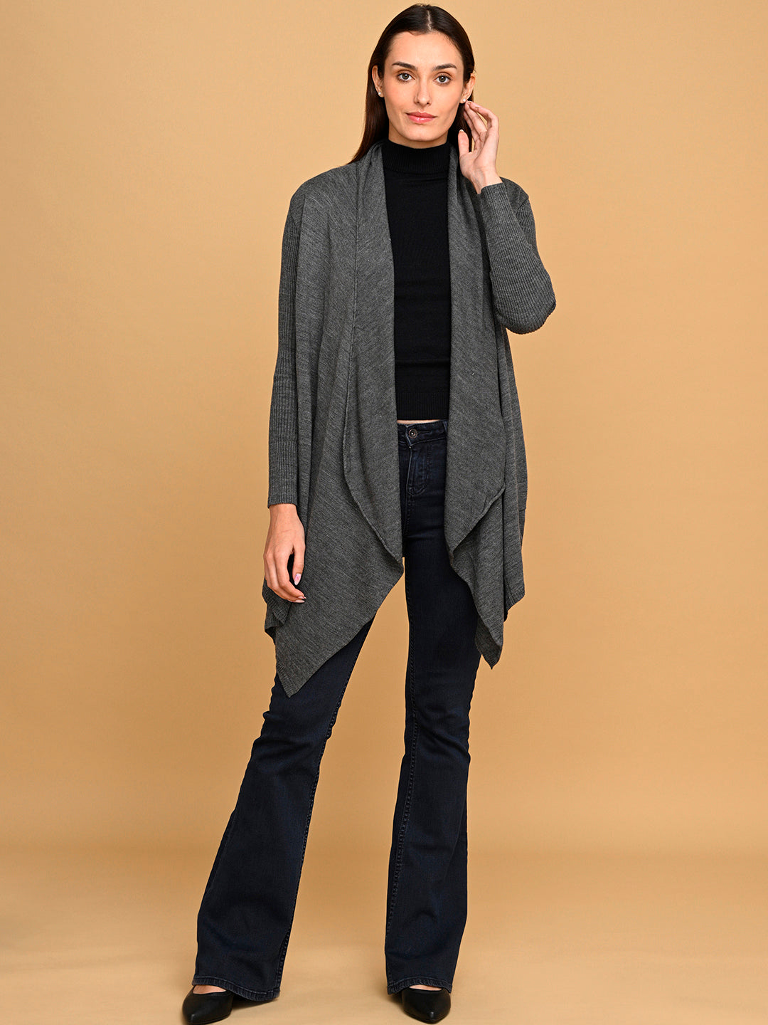 Virsa Savannah shrug