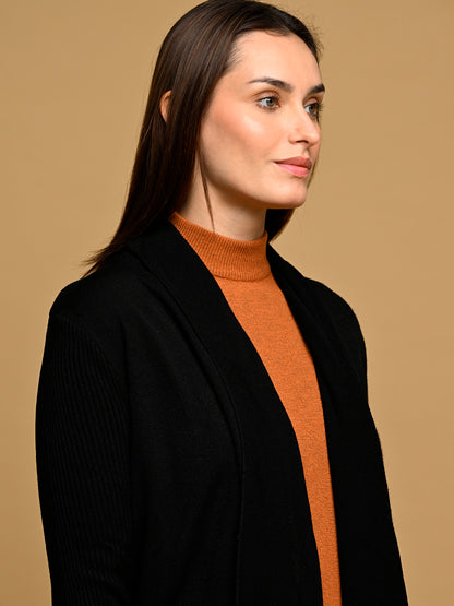 Virsa Savannah shrug