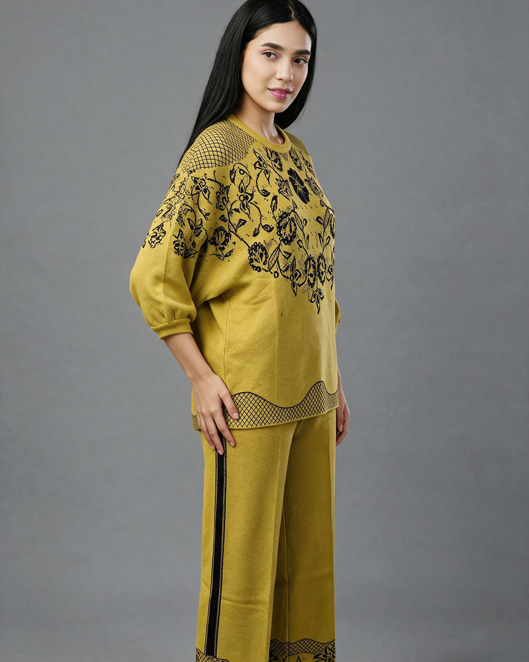 Contrast Paneled Co-Ord